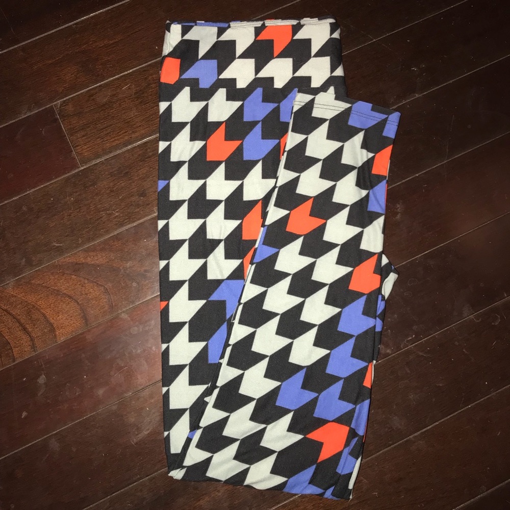 NEW Lularoe TC leggings!